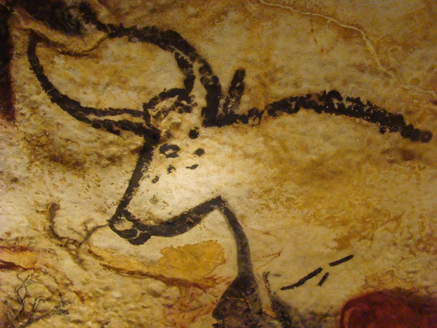 From Bordeaux: Lascaux and Dordogne Valley Private Tour - Private Group Pickup