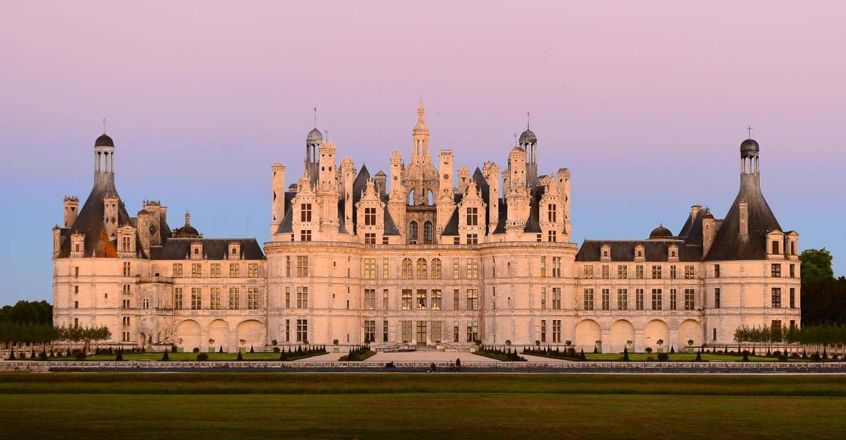 Private Tour From Paris To Loire Castles & Michelin Lunch Tour Highlights