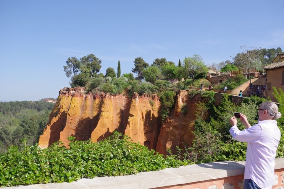 Provence: Guided Tour Of The Hilltop Villages Of Luberon Tour Details