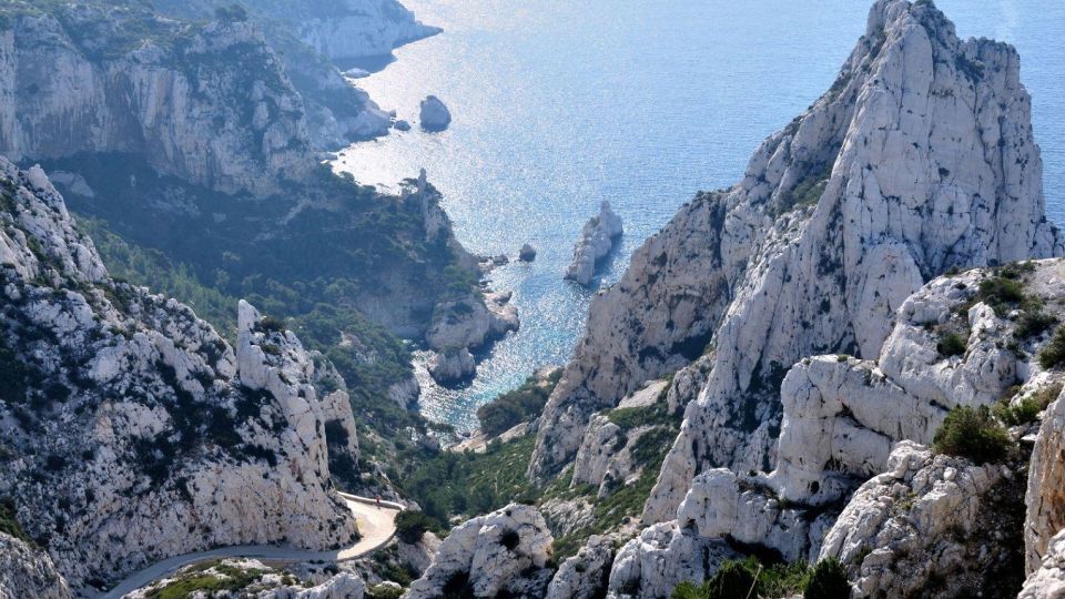 Marseilles: Between Land And Sea 8 Hour Tour Tour Overview