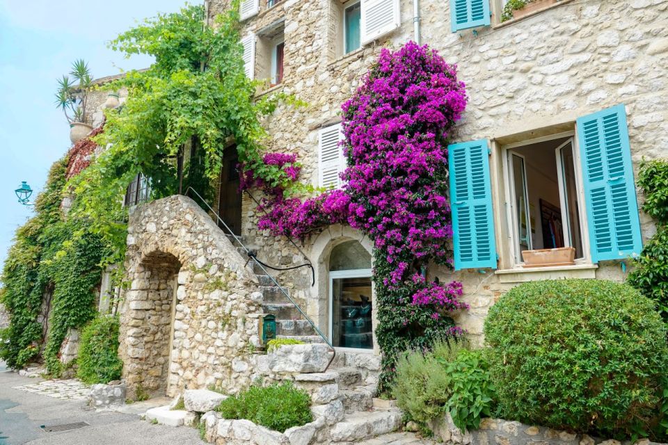 Villefranche: Cannes, Grasse & St Paul De Vence Private Trip Trip Details