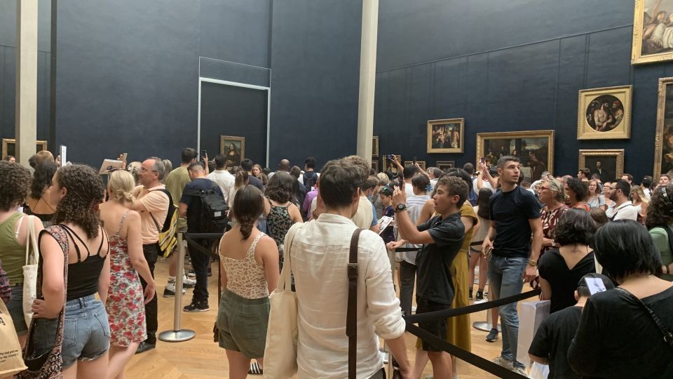 Paris: Louvre Masterpieces Tour With Pre-Reserved Tickets - Meeting Point & Information