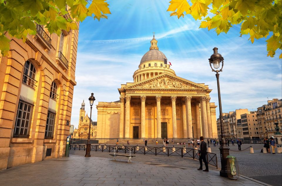 Paris: Private Guided Tour and Transfer to Airport - Pricing and Duration