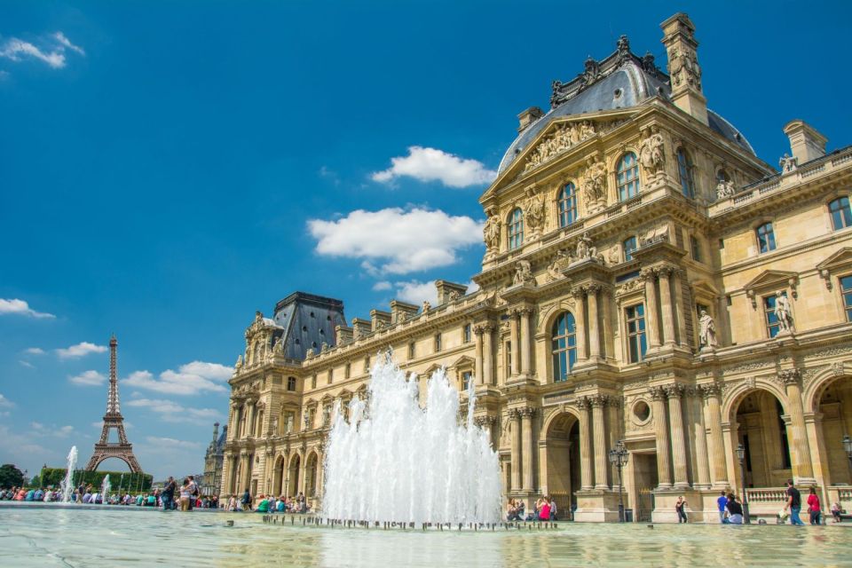 Paris: Private Guided Tour and Transfer to Airport - Experience