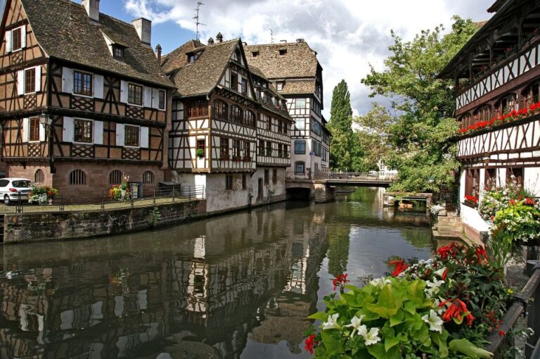 Strasbourg: Private Architecture Tour With a Local Expert