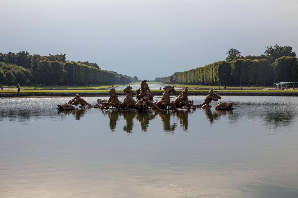 Paris to Versailles: Private Guided Tour With Transport - Tour Highlights and Experience