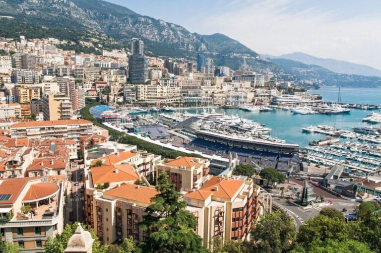 From Cannes: Private Côte Dazur, Eze, and Monaco Day Trip