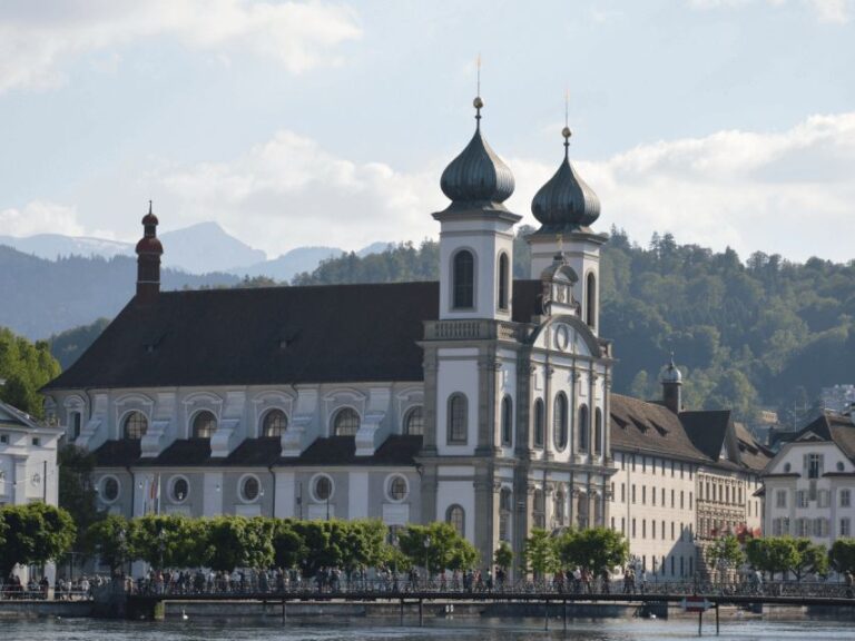 Lucerne and Mountains of Central Switzerland (Private Tour)