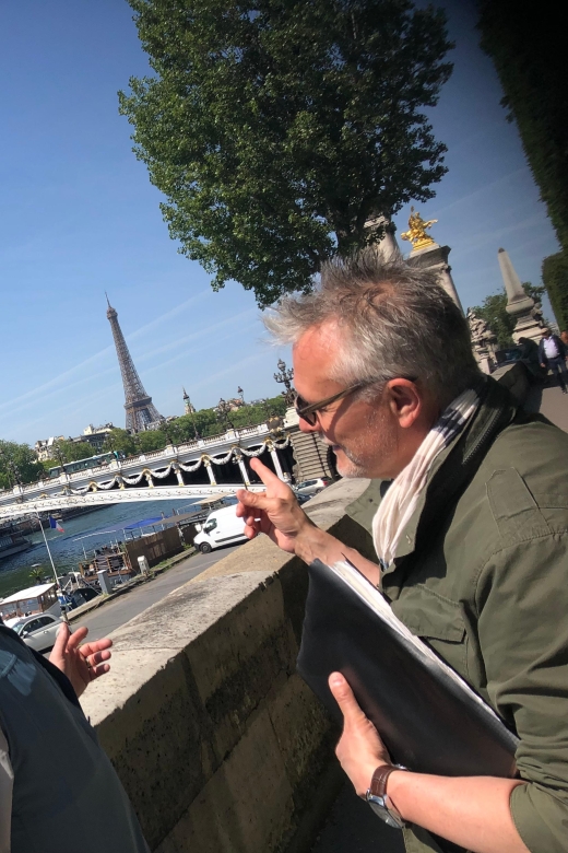 Paris: Day Tour With a Private Guide
