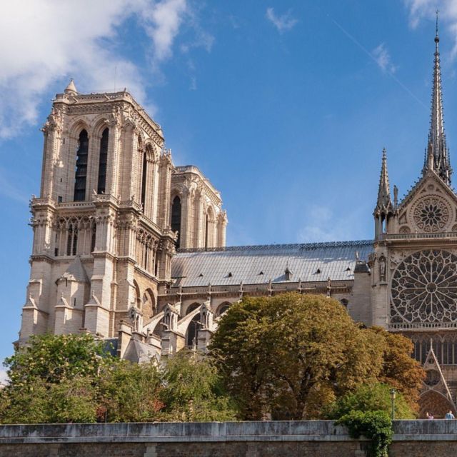 Paris and Versailles Palace: Full Day Private Guided Tour - Experience the Magic of Paris