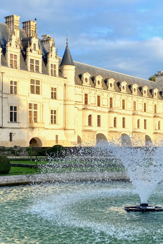 2-Day Private Top 6 Loire Valley Castles From Paris Mercedes - Day 1: Chambord, Amboise, Clos Luce