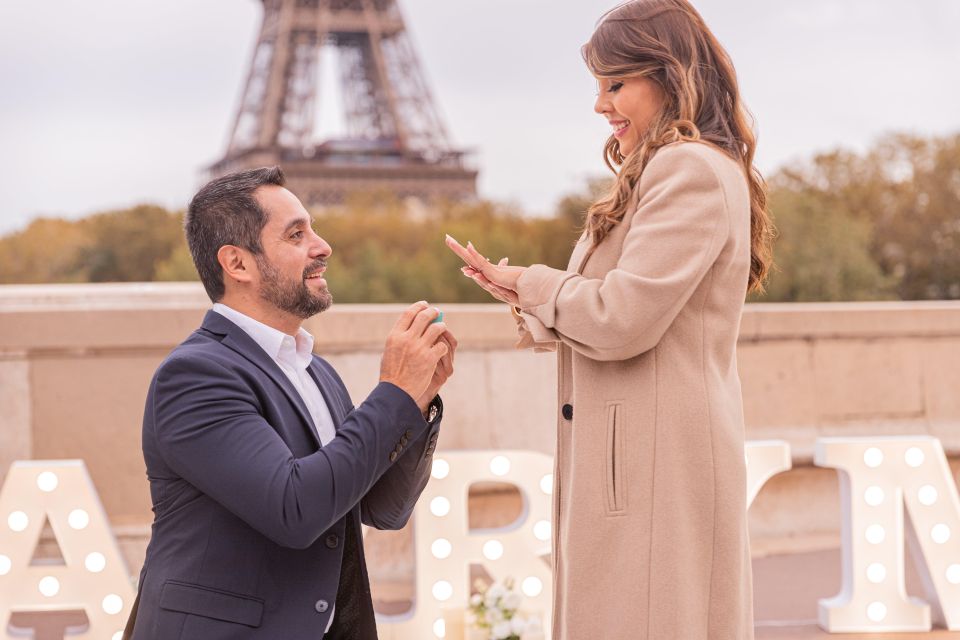 Proposal Marry Me - Big Letters - Paris Proposal Planner - Key Points