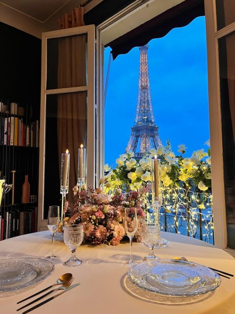 Cosy Private Romantic Dinner in Front of the Eiffel Tower - Full Description