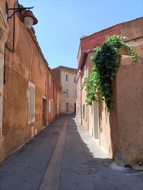The Most Beautiful Villages of Luberon - Historical Richness of Goult