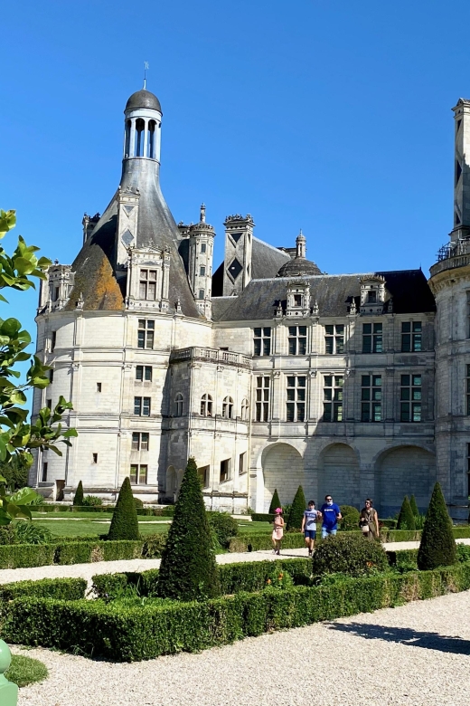 3-Day Private Loire Castles Trip 2 Wine Tastings by Mercedes - Frequently Asked Questions