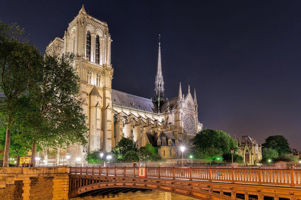 Private 5-Hour Paris Trip Including Dinner on River Cruise - Activity Description