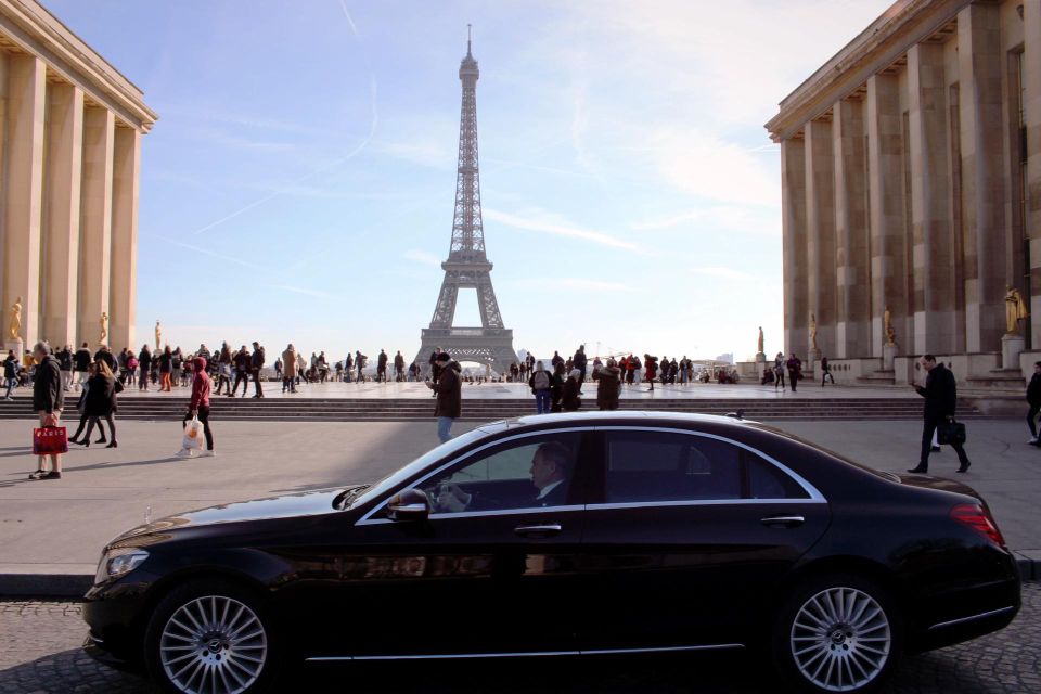 Paris: Luxury Mercedes Transfer to Amsterdam - Departure and Seating