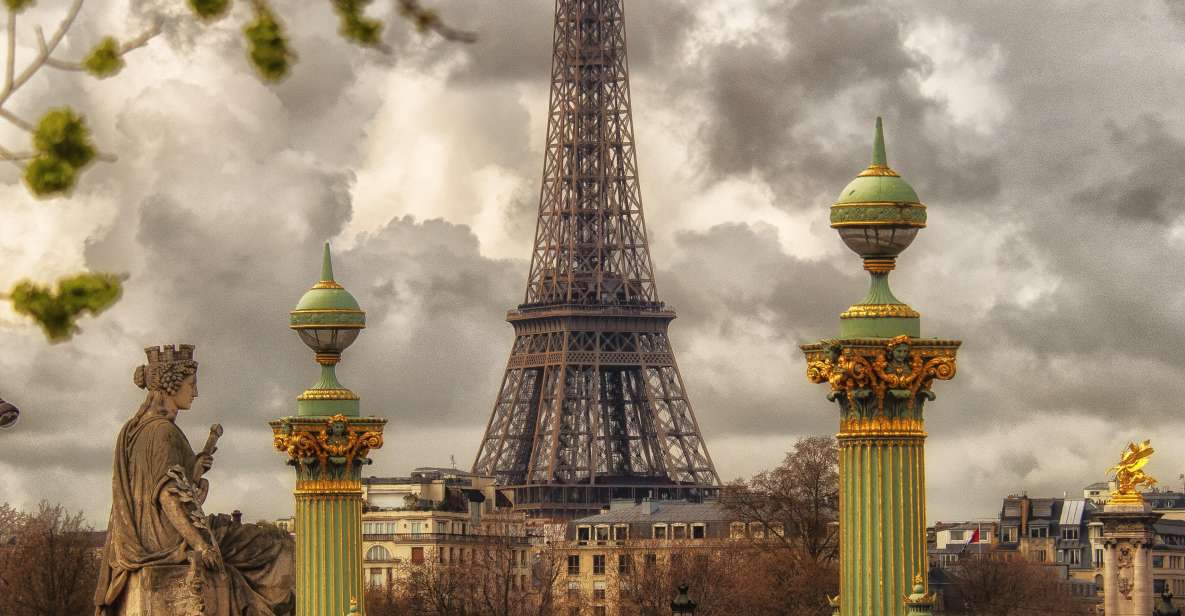 Whispers of Elegance: An Enchanting Parisian Evening - Tour Highlights