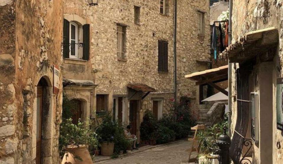 Nice: The Villages of Provence Tour - Tour Duration and Languages