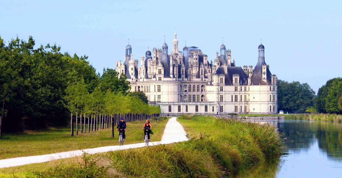 Paris: Loire Valley Chambord Castle, Wine Tasting & Lunch - Highlights