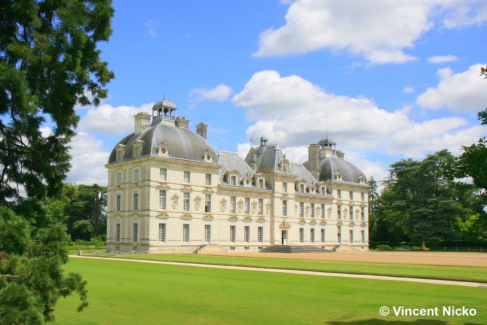 Tours/Amboise: Private Day Trip Chambord, Blois & Cheverny - Itinerary Details