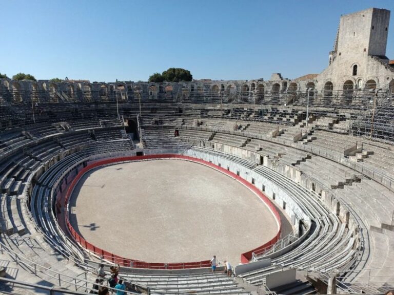 Aix-en-Provence: Arles & Camargue National Park Private Tour