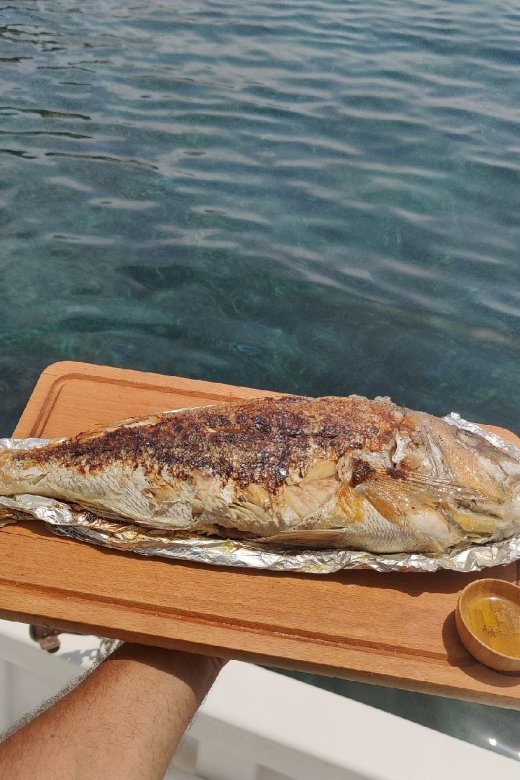 Porto-Vecchio: Boat Tour With Meal and Swim Stops - Meal Experience